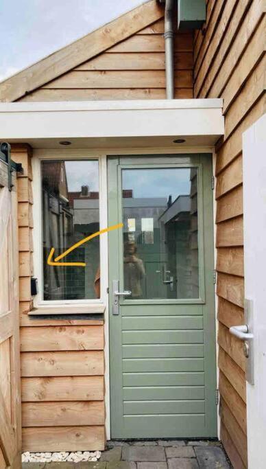 The Birdhouse, Tiny Home Close To The Beach Noordwijk Exterior photo